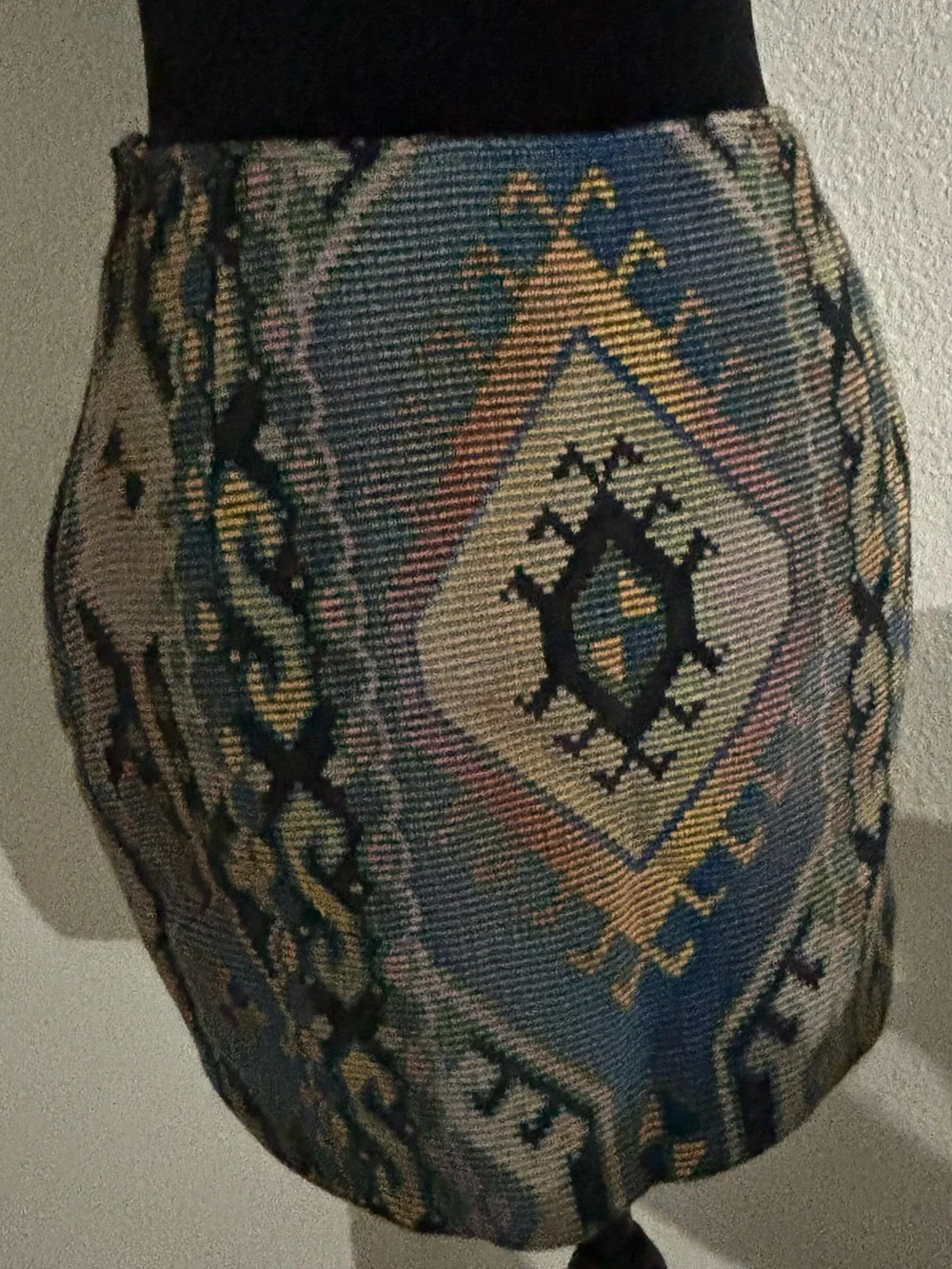 Multicolor Pattern Mini Skirt - Picture 5 of 6
